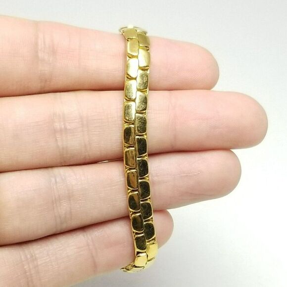 Vintage Avon Gold Tone Flat Chain Bracelet 7 Inches Long, Minimal, Shiny, Estate - Picture 1 of 6